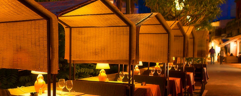 Restaurant in Capri with table open air